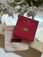 اسورة فلنتينو