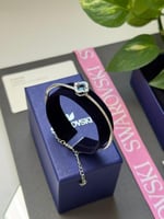 اسورة سوارفسكي