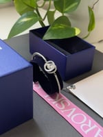 اسورة سوارفسكي