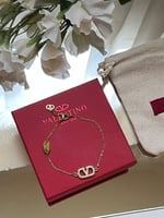 اسورة فلنتينو