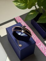 اسورة سوارفسكي