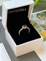 خاتم باندورا