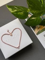 اسورة باندورا