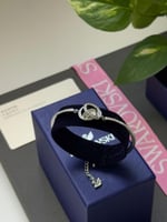 اسورة سوارفسكي