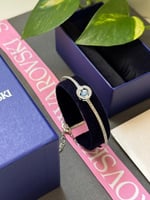 اسورة سوارفسكي