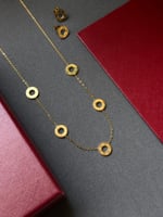 سلسال وحلق كارتيه