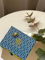 خاتم توري بورش