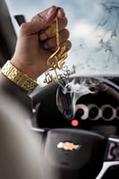 تعليقة حرف او اسم مع استودعتك الله بالعود الموروكي