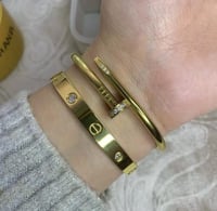 بكج ناعم مع فصوص