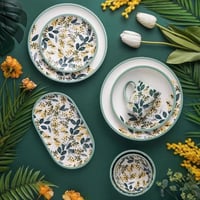 مجموعة أطباق المائدة