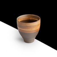 كوب بملمس حجري