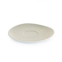 كوب قهوة مع الصحن