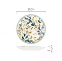 مجموعة أطباق المائدة