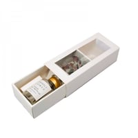 فازة مع ورد