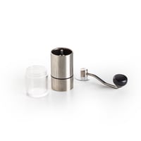 طاحونة يدوية