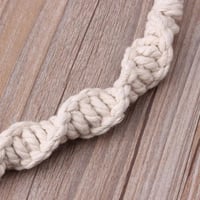 تعليقة مكرمية