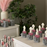 بكج توزيعات 48 حبة لون رمادي و وردي