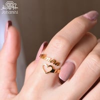 خاتم بالاسم مع تصميم قلب مخصص مطلي بالذهب عيار 21