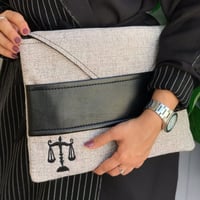 شنطه يد باوتش نسائي تطريز