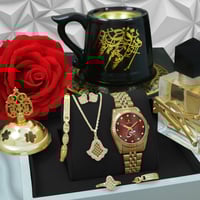 اطقم هدايا نسائية راقية مع تصميم الاسم الشخصي