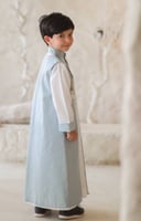 جلابيه اطفال ولادي كريب سماوي بتصميم عصري