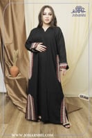 عباية حرير مغسول اسود مع جيب