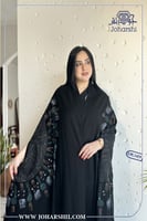 عباية قطرية مطرزة بالكريستال فخمة للمناسبات