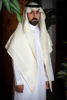 شماغ و الثاني مجاني