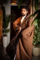 فروة رجالي تطريز بشت