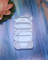 قالب بروش للتخرج ارتفاع 2.5 سم طول 8 سم سمك 6 مللي