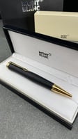 قلم مونت بلانك ذهبي واسود