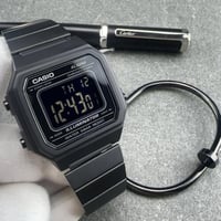 عرض الأناقة الكلاسيكية – كاسيو × كارتير