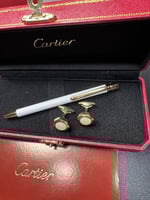 قلم كارتير ابيض وذهبي