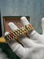 داي داتا ذهبي رخامي