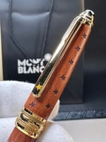 قلم خشبي مذهًب