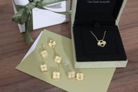 طقم فان كليف قولد