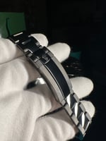 مليقوس أسود كتم