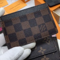 محفظة بطائق