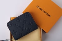 محفظة لويس فيتون نسائي كحلي