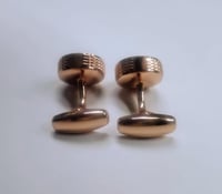 Cufflinks أزرار أكمام