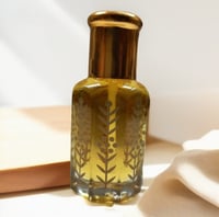 UNISEX OUD WHITE 1 TOLA (11ML) دهن عود أبيض…