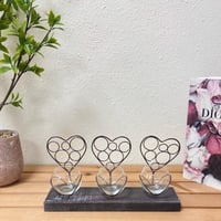 شمعدان خشب وحديد 3 قلوب