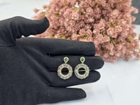 حلق ‏ايطالي