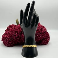 أسوارة امواج