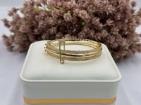 اسواره مشبك