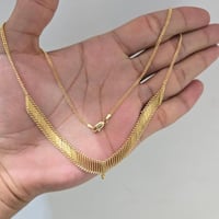 عقد البيانو