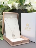 عقد دقة الماس