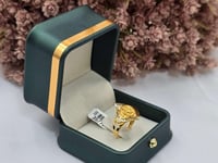 خاتم فرزاشي