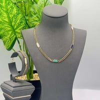 عقد + أسوارة