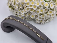 عقد + أسوارة